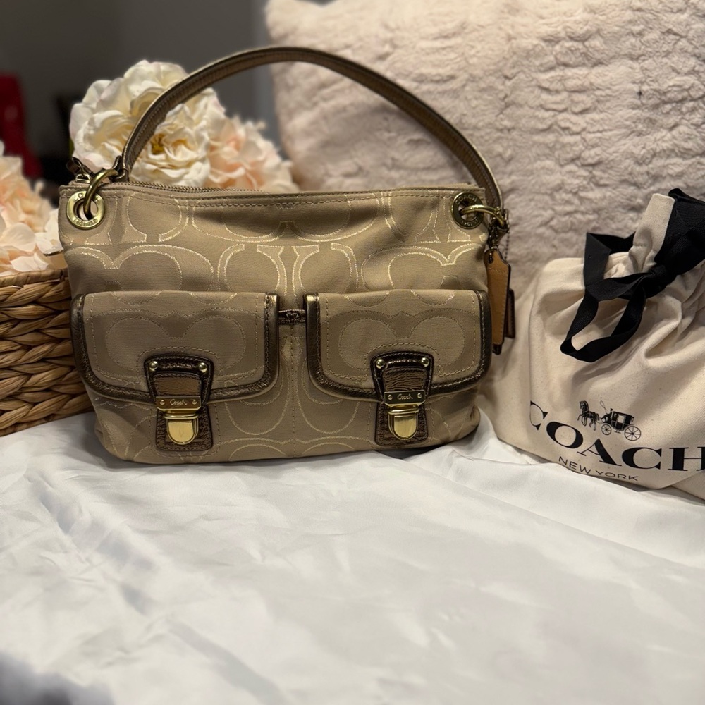 **VINTAGE** Coach Poppy Hippie Bag